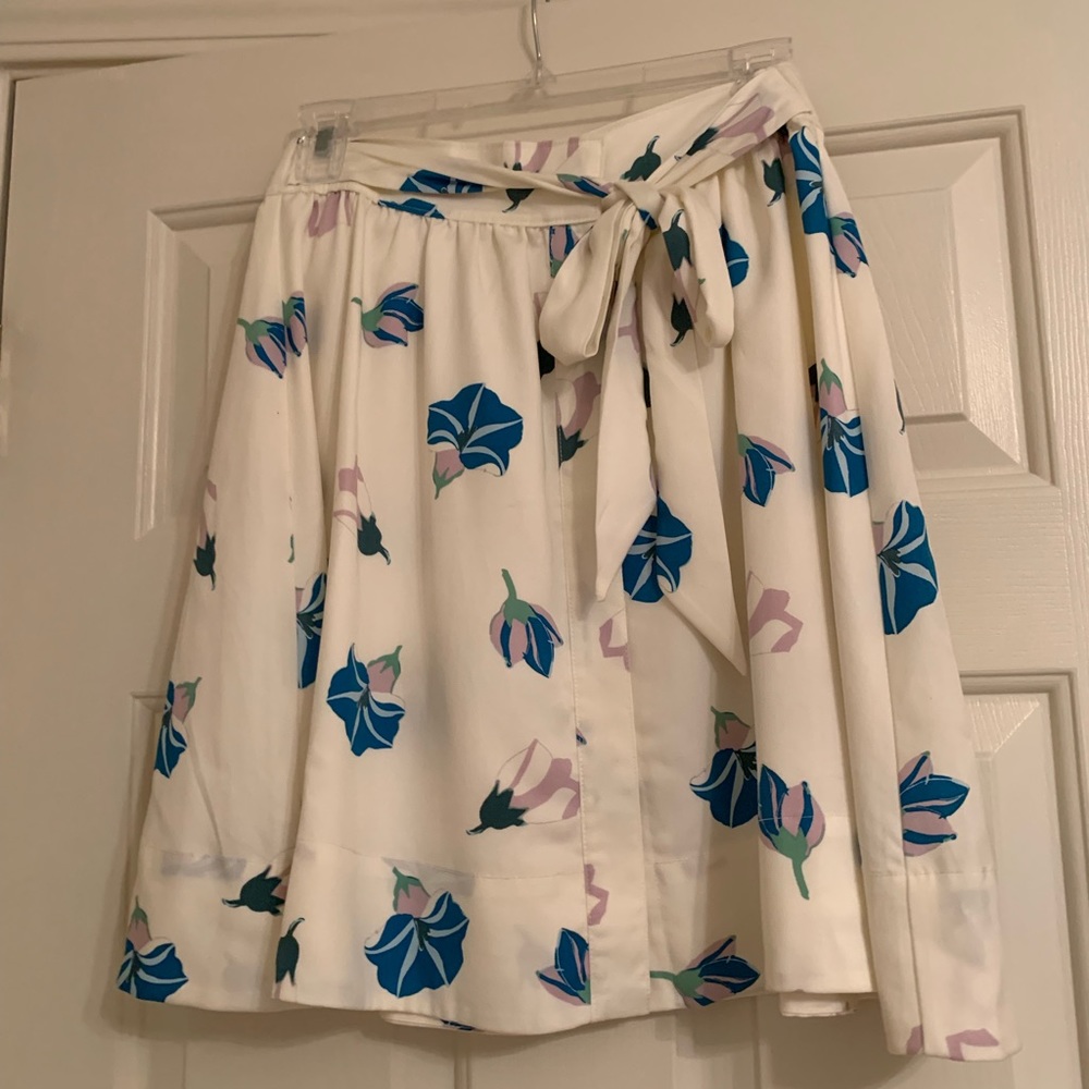 A line skirt